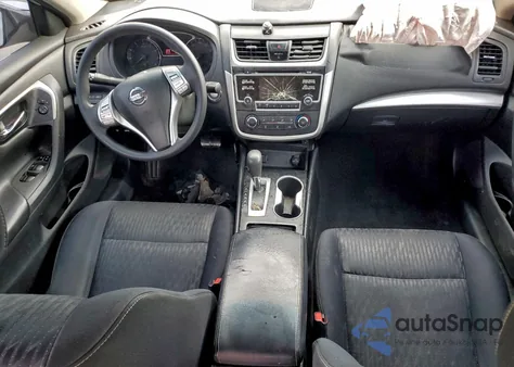 2017 Nissan Altima 2.5 из США, поврежденный, VIN 1N4AL3AP9HC268330